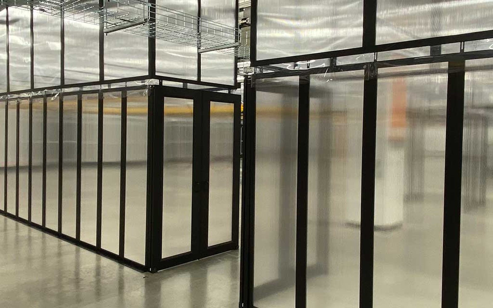 Hot/Cold Aisle Containment Systems