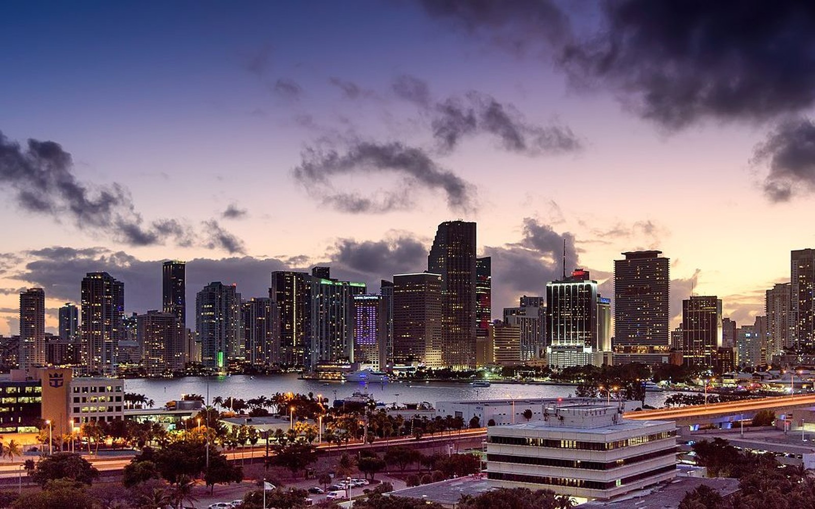 Data Center Equipment Financing in Miami, FL